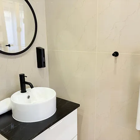 Апарт-отель Moret Art Flats Trendy East 3*