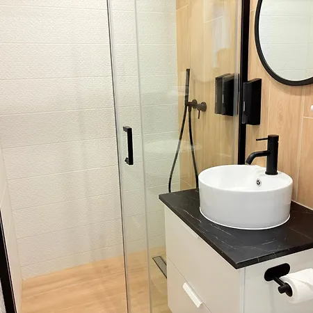 Moret Art Flats Trendy East Апарт-отель