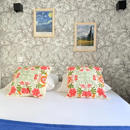 Moret Art Flats Trendy East Париж