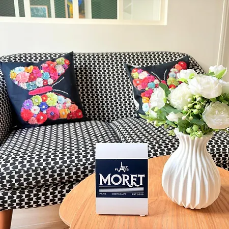 Moret Art Flats Trendy East Апарт-отель