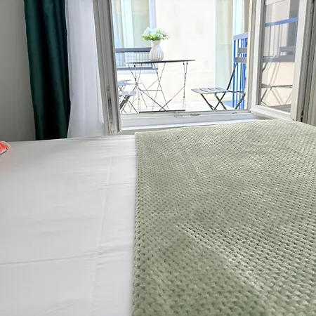 Moret Art Flats Trendy East Paris