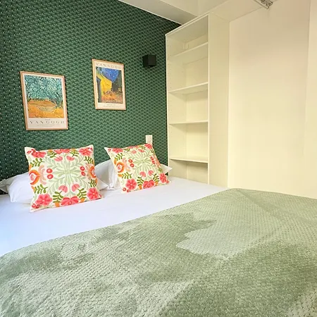 Moret Art Flats Trendy East * Paris