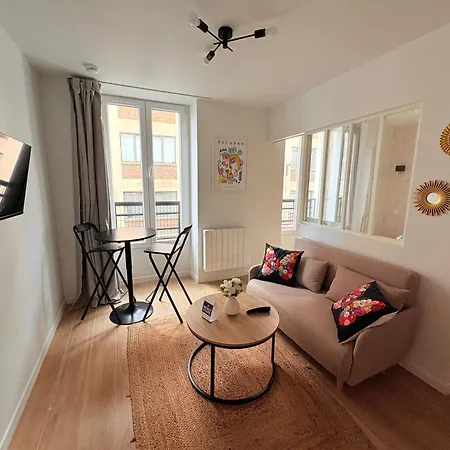 Moret Art Flats Trendy East Aparthotel Paris